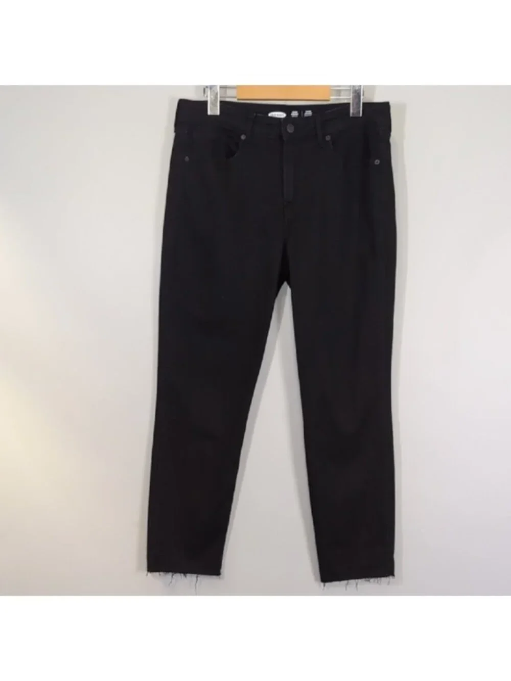 Old Navy Power Straight Jeans Womens Size 12 Black Cut Off Ankle Length Denim
